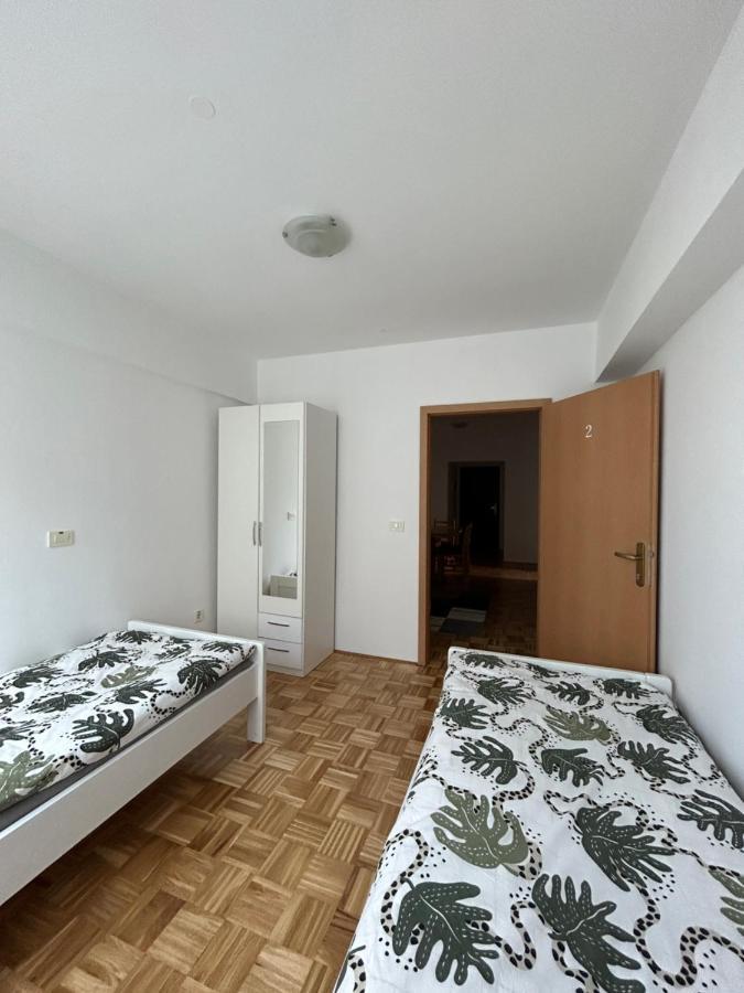 Apartma Lunca 2 Lägenhet Ljubljana Exteriör bild