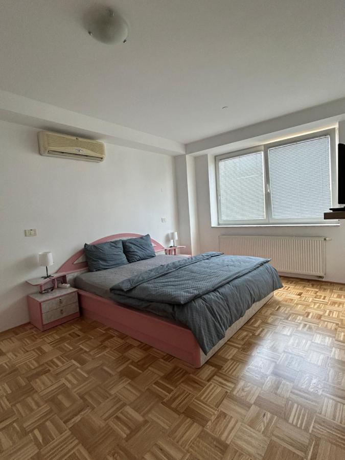 Apartma Lunca 2 Lägenhet Ljubljana Exteriör bild