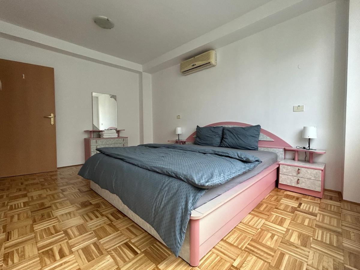 Apartma Lunca 2 Lägenhet Ljubljana Exteriör bild